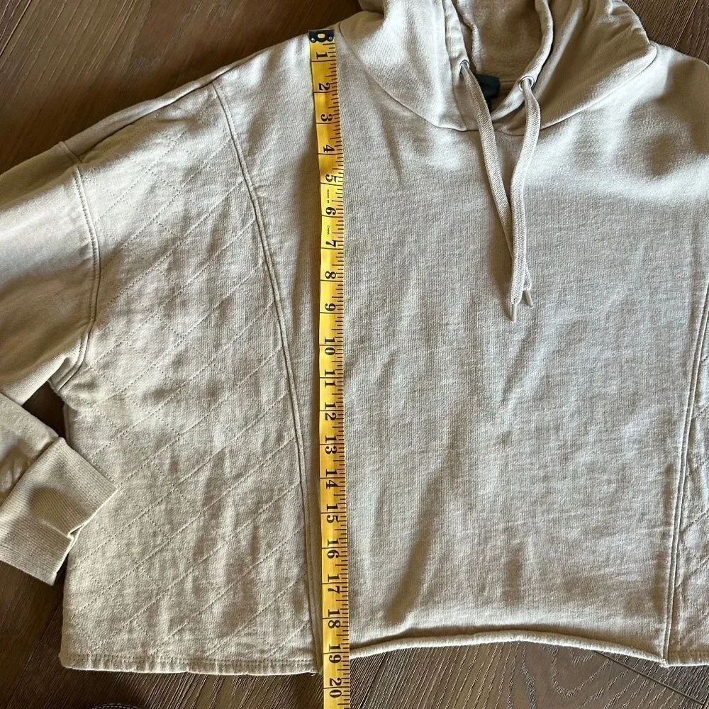 Wild Fable Cropped Hooded Sweatshirt Wheat Quilted Detail Size XXL - Picture 4 of 6